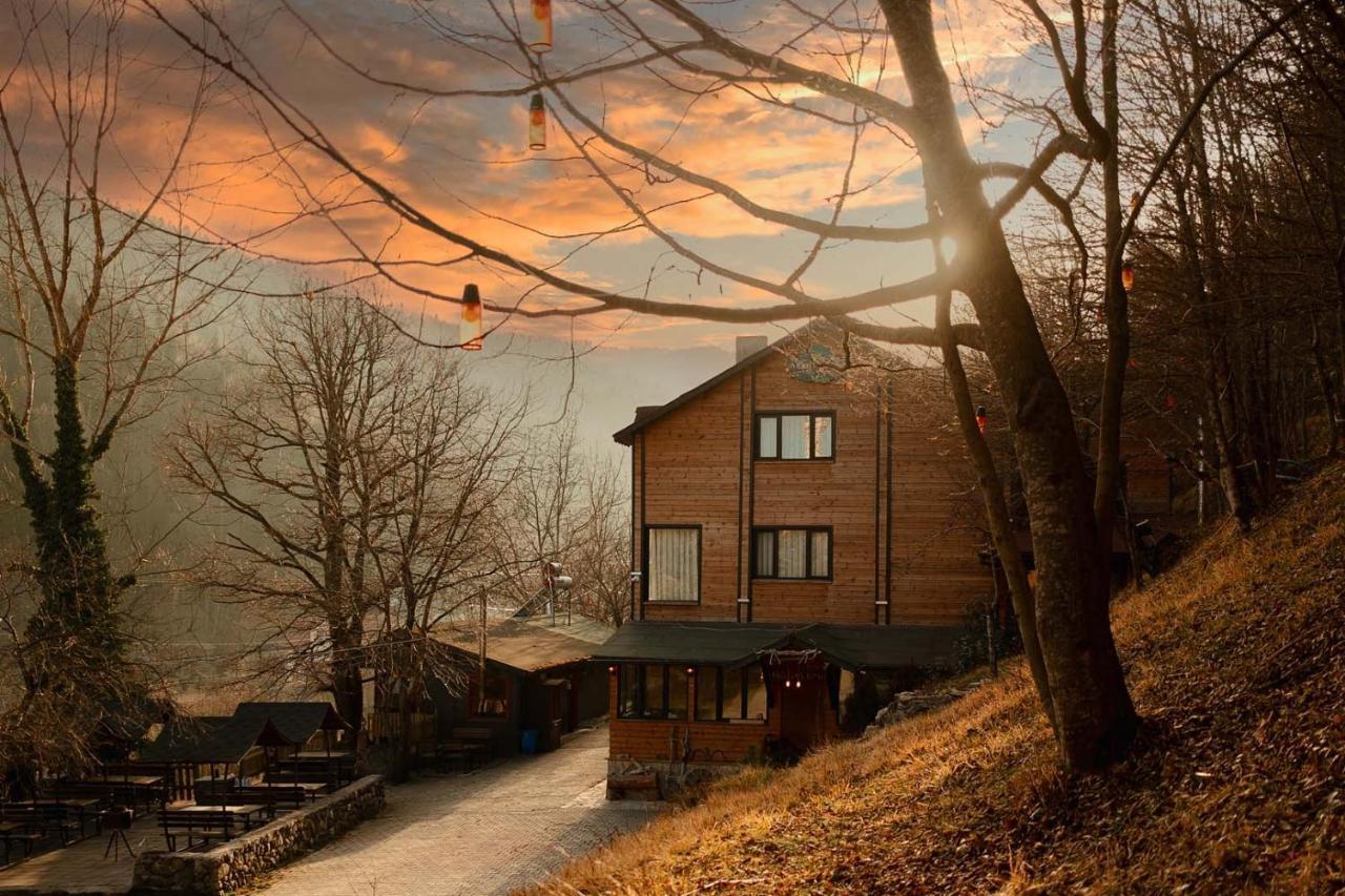 Abant Yayla Dagevi Acomodação com café da manhã Dereceören Exterior foto